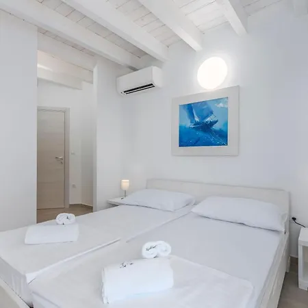 Luna Villa